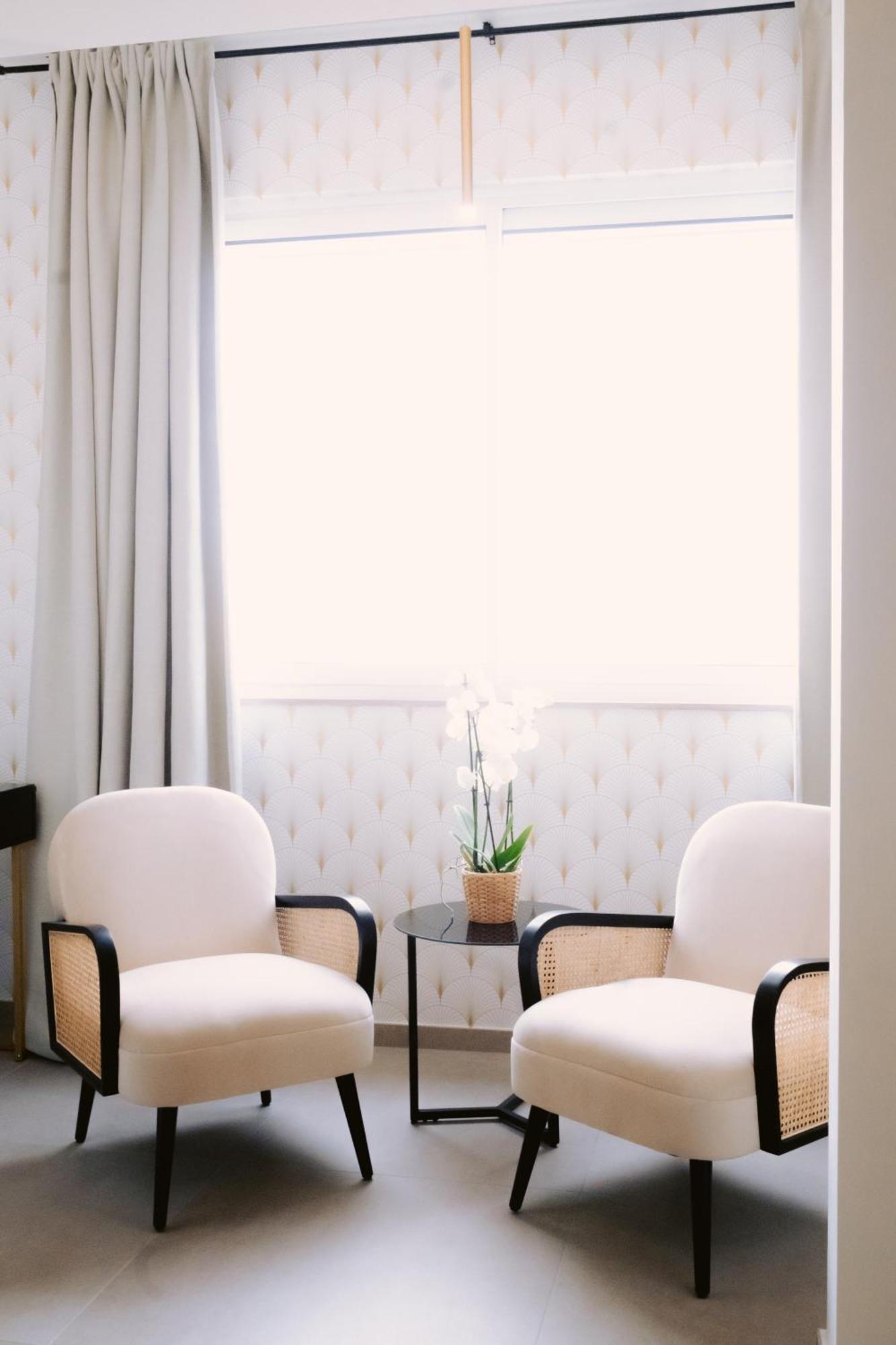 Via Dante Luxury Home Бари Екстериор снимка