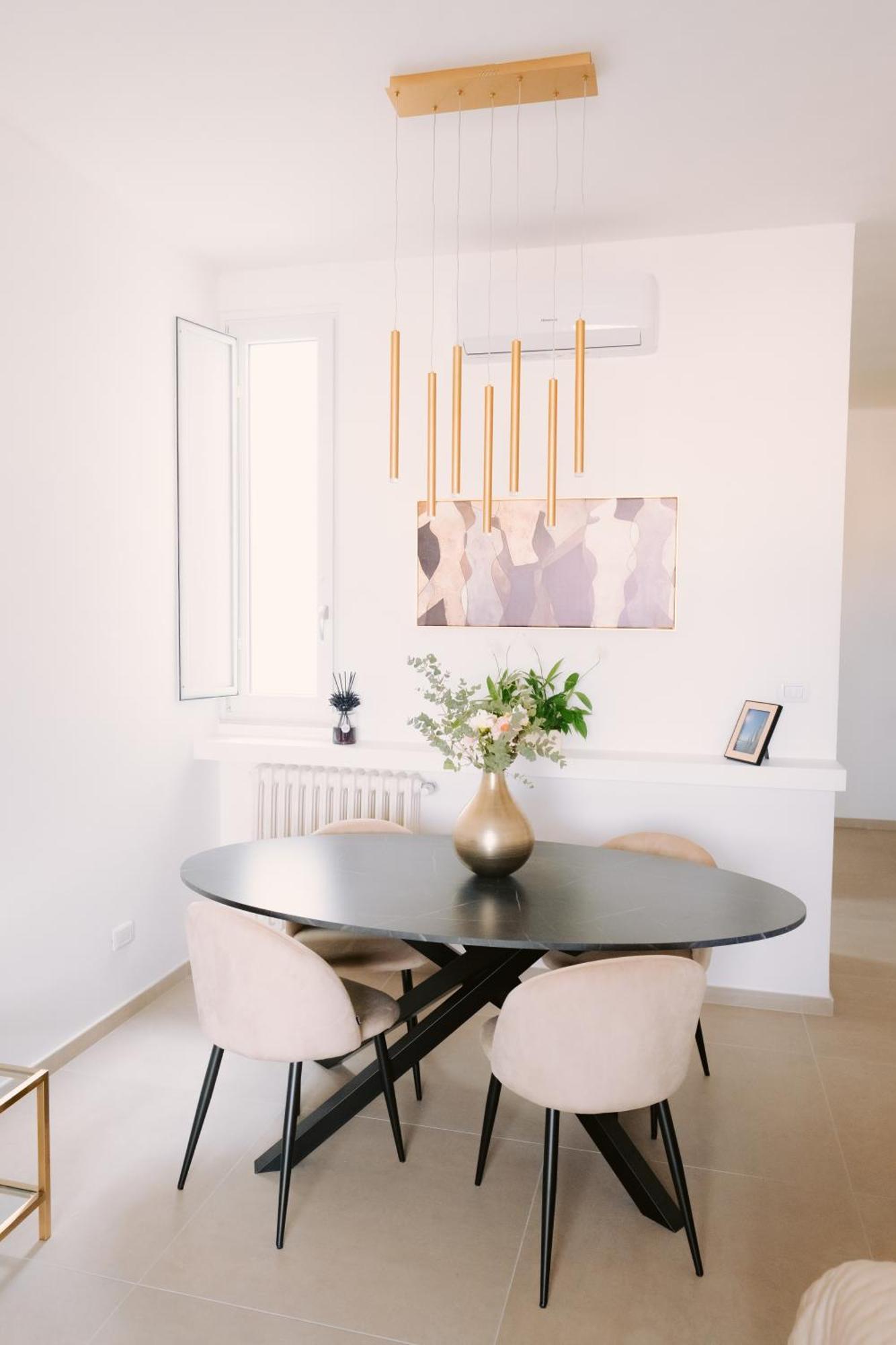 Via Dante Luxury Home Бари Екстериор снимка